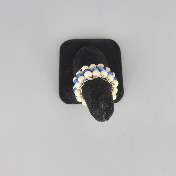 Ivory and Blue Swarovski Beaded Ring - Picture 4 of 8